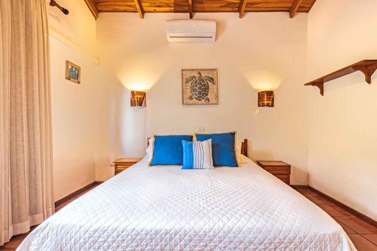 Ola Bonita Beachfront Apart Hotel Playa Hermosa  Bagian luar foto
