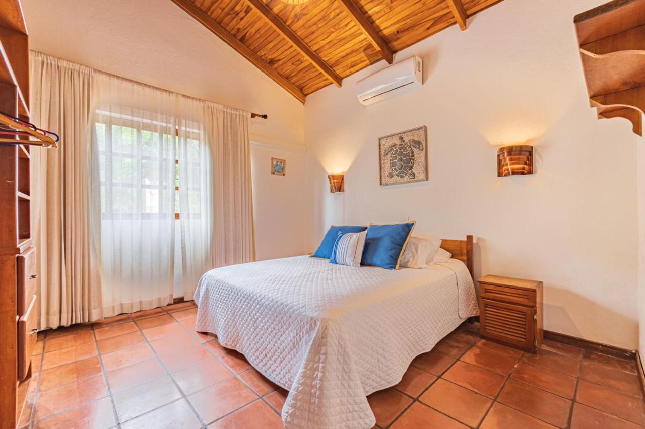Ola Bonita Beachfront Apart Hotel Playa Hermosa  Bagian luar foto