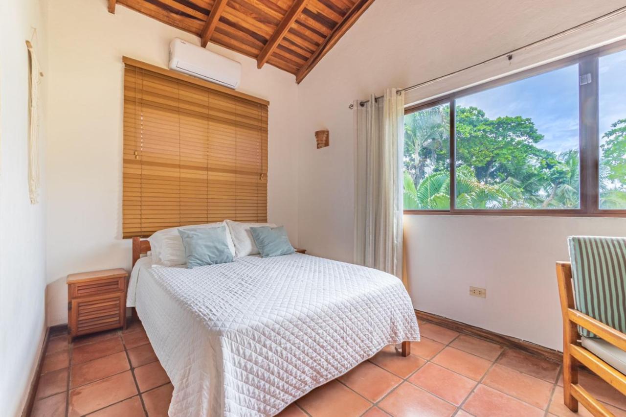 Ola Bonita Beachfront Apart Hotel Playa Hermosa  Bagian luar foto