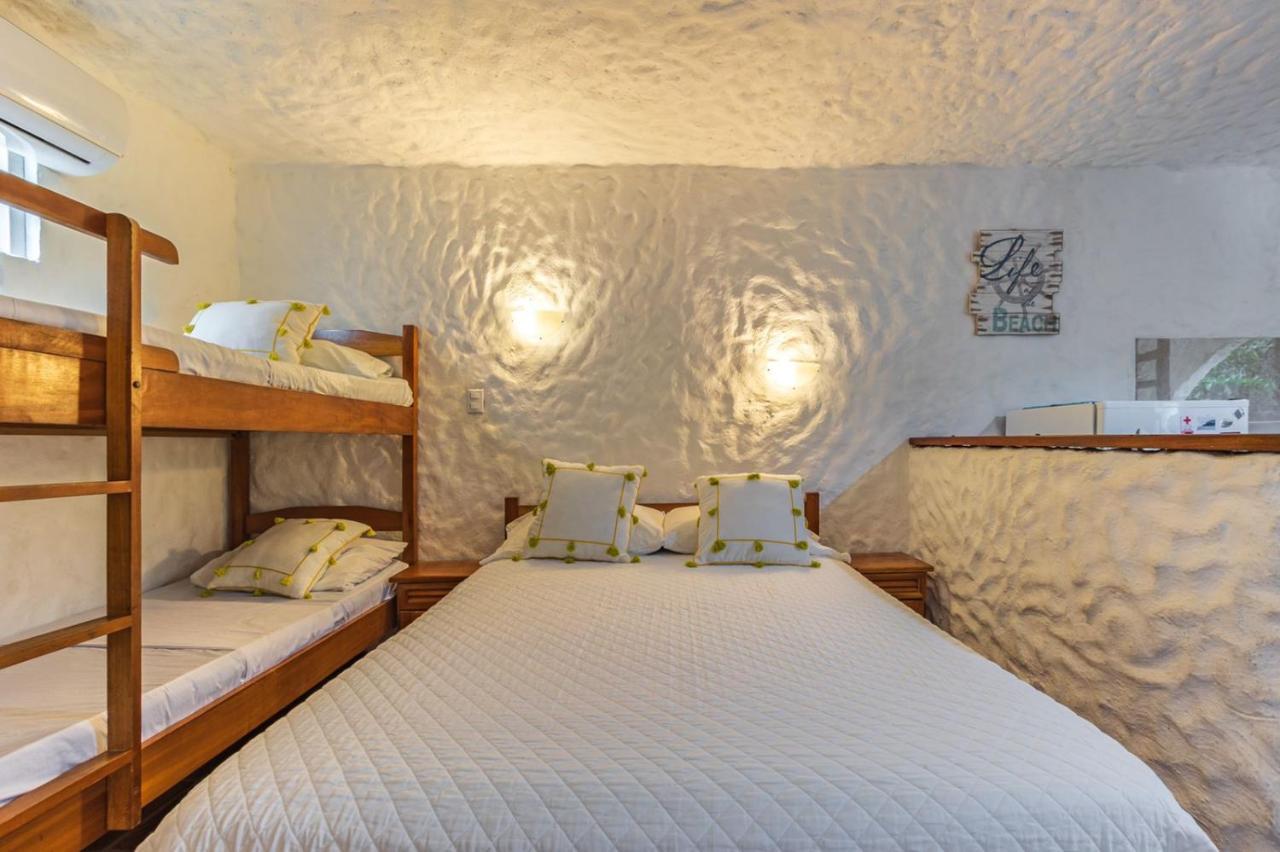 Ola Bonita Beachfront Apart Hotel Playa Hermosa  Bagian luar foto