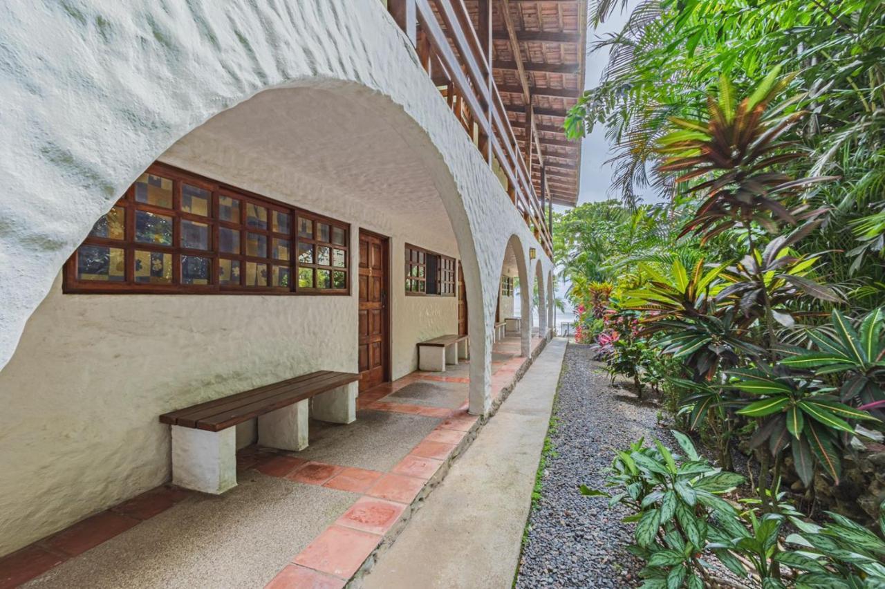 Ola Bonita Beachfront Apart Hotel Playa Hermosa  Bagian luar foto